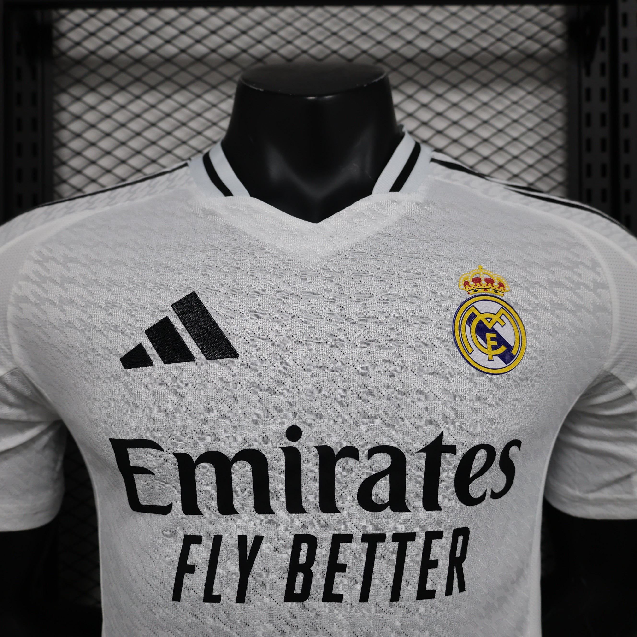 Real Madrid player orders jersey