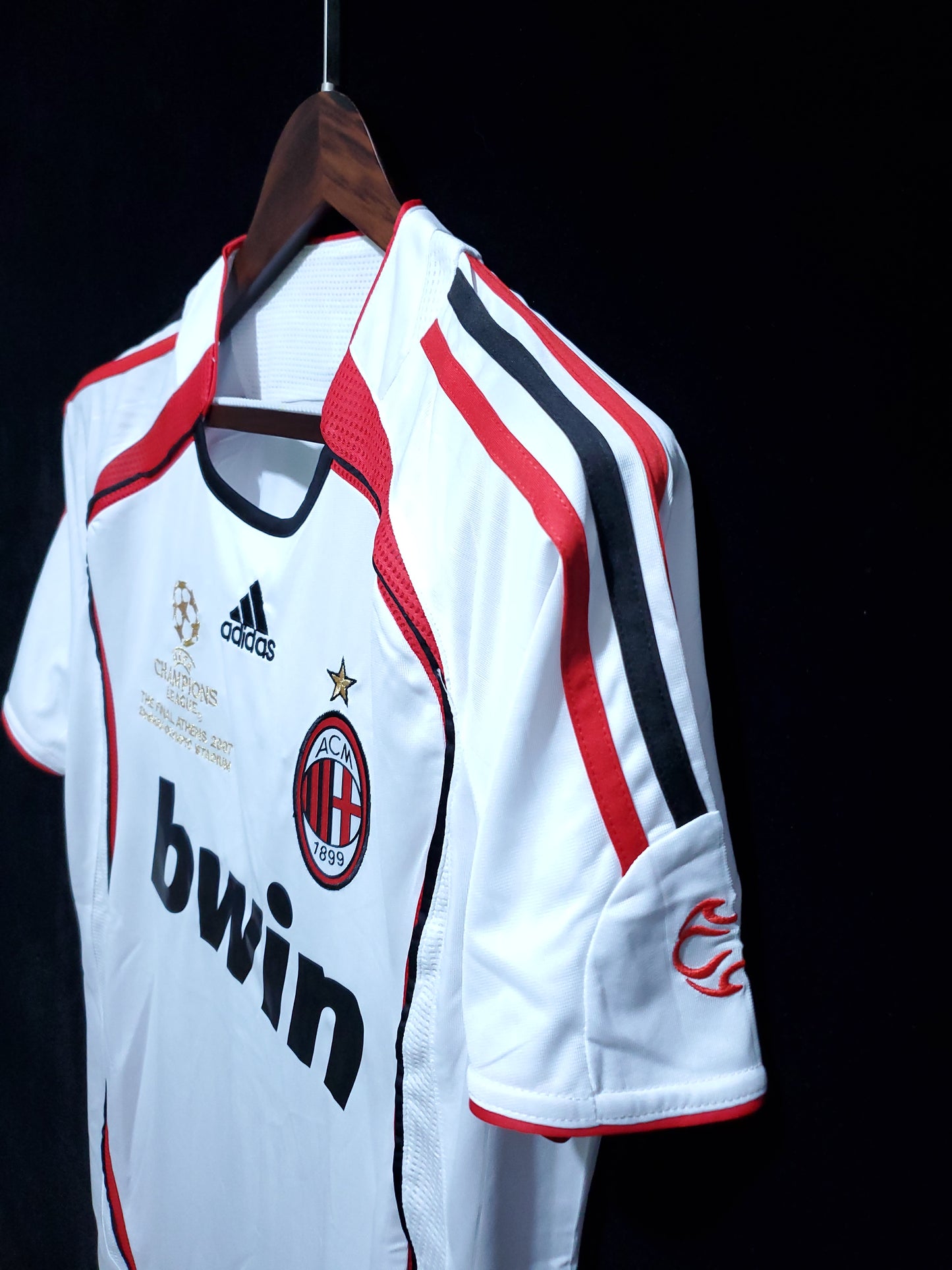 AC Milan (KAKA 22) Retro Away Jersey 2006/2007